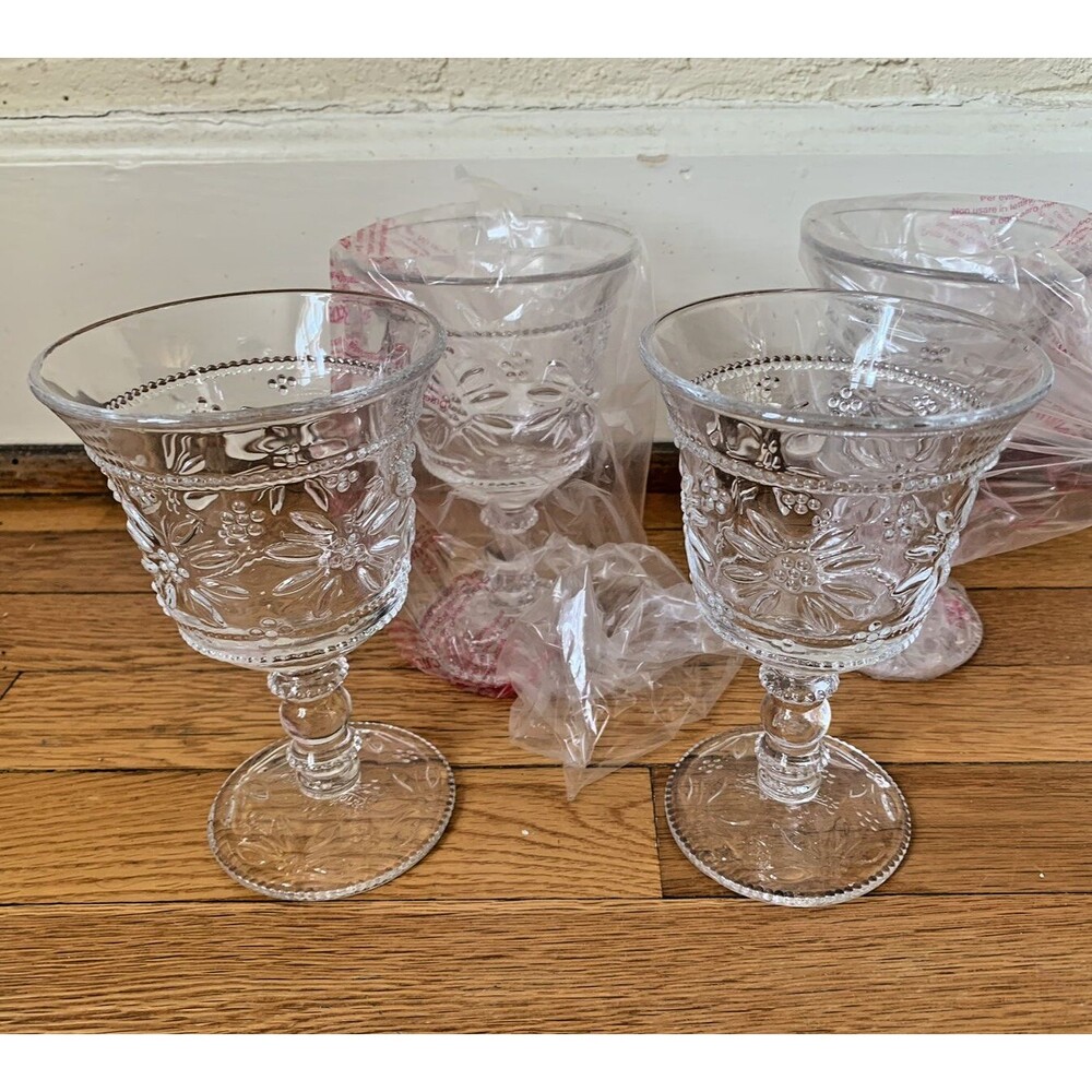 Temptations by Tara Old World 8 oz Water/Wine Goblets – Set of 4 Embossed NIB